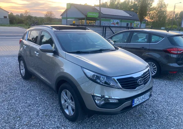 kia puławy Kia Sportage cena 40900 przebieg: 207000, rok produkcji 2010 z Puławy